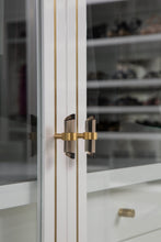 Load image into Gallery viewer, Smoked Lucite Pulls
